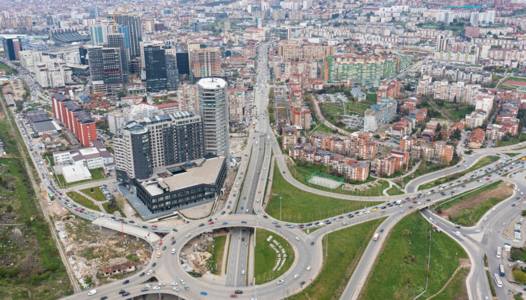 Rriten investimet e huaja në Kosovë  467 4 mln euro në gjashtëmujorin e parë  68  në patundshmëri