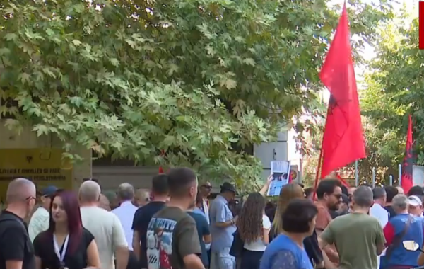 14 protestuesit e arrestuar
