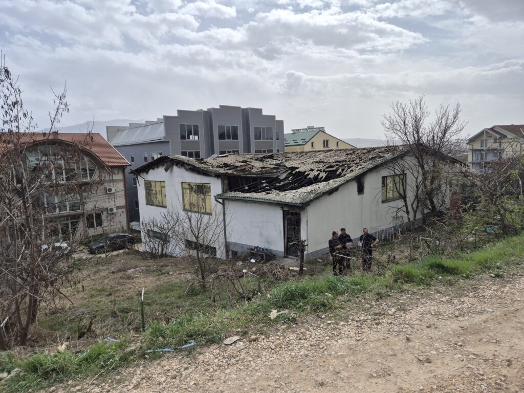 Prokuroria mbylli provat në gjyqin për tragjedinë e  Puls  it  49 seanca dhe 1 390 prova — mbrojtja nis më 1 tetor me 244 dëshmitarë