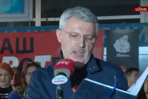Dragan Vučelić, prezantuesi dhe folësi i Ditarit Kulturor në RTS