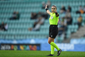 Women s Champions League  Emanuela Rusta gjykon duelin Paris SG Frankfurt