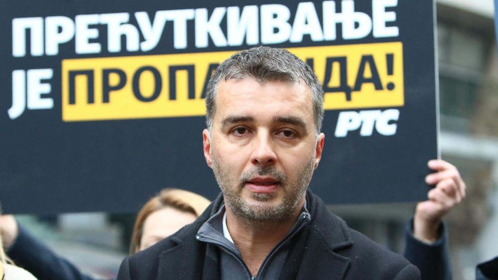  Kreni promeni  shpall protestë sot në Beograd pas lirimit të kryebashkiakut Šapić  i akuzuar se i theu hundën këshilltares së opozitës