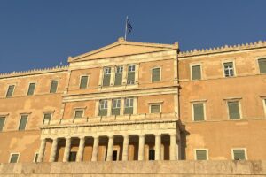 Parlamenti Grek dhe sheshi Syntagma