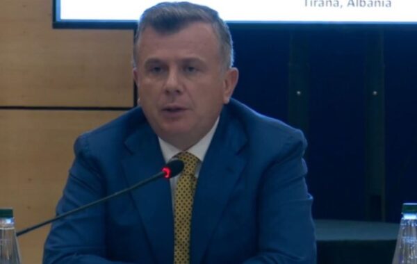 do të informohen mbi detajet