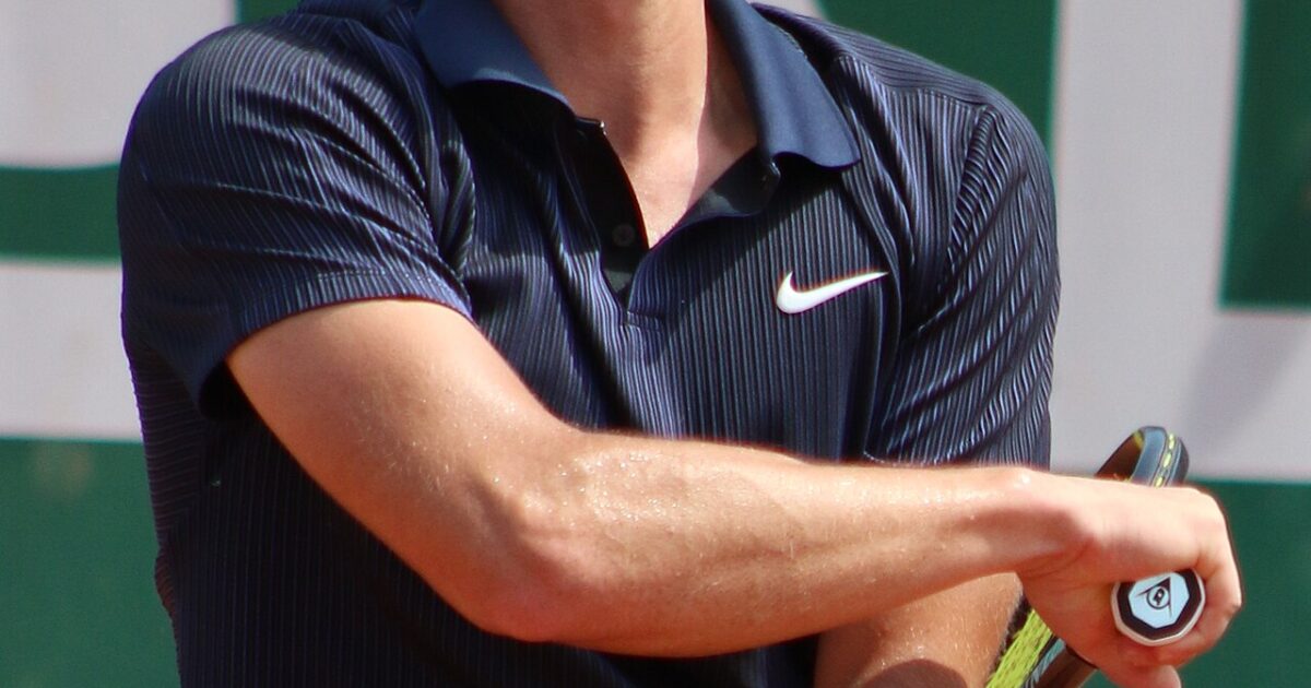Miomir Kecmanović