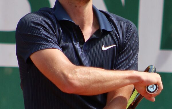 Miomir Kecmanović