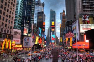 Times Square, New York — vendi i Broadway Flea Market & Grand Auction