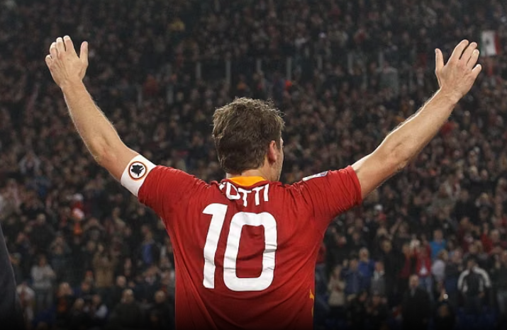 Totti  Do të kisha dashur të luaja me  Fenomenin 
