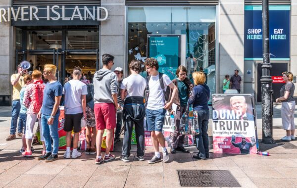 Protestë kundër presidentit amerikan Donald Trump në Dublin, Irlandë