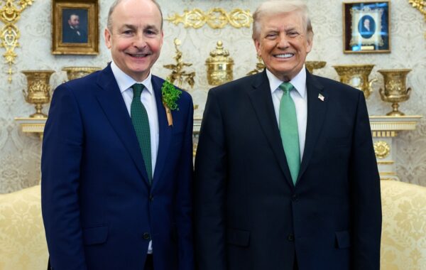 Presidenti Donald Trump dhe kreu i qeverisë irlandeze Micheál Martin në Shtëpinë e Bardhë