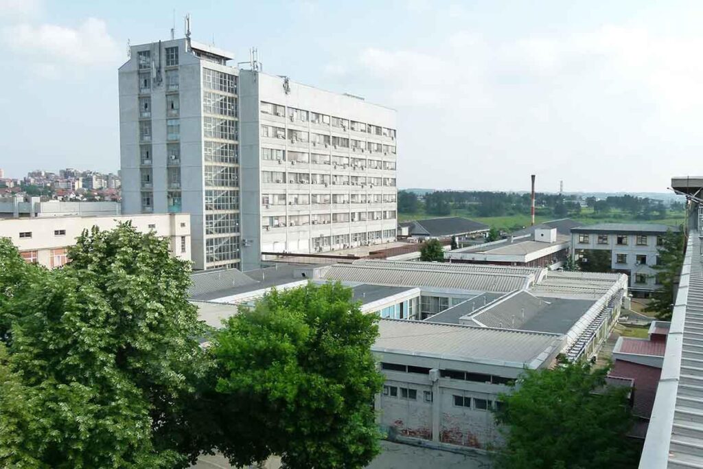Çmim prestigjioz evropian për mjekët e Kragujevcit  UKC merr akreditimin për onkologjinë gjinekologjike