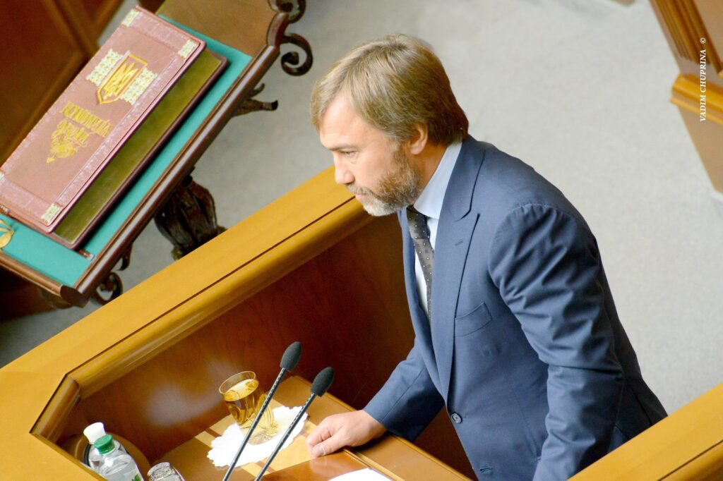 Oligarku ukrainas Vadim Novinski merr nënshtetësinë serbe — vendimi i firmosur nga kryeministri në detyrë Đuro Macut
