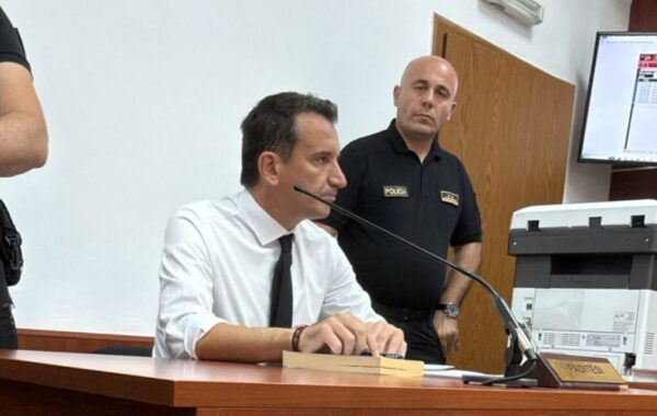 Provë nëse kontrolli kushtetues ka