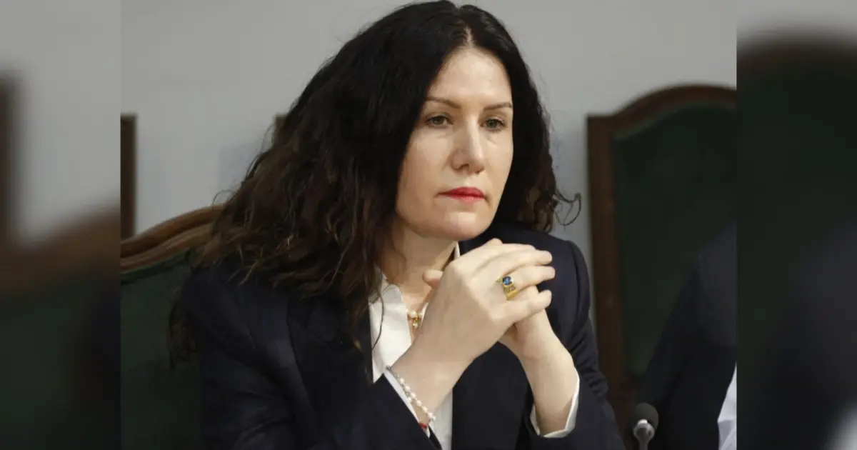 përkohësisht drejtimin e