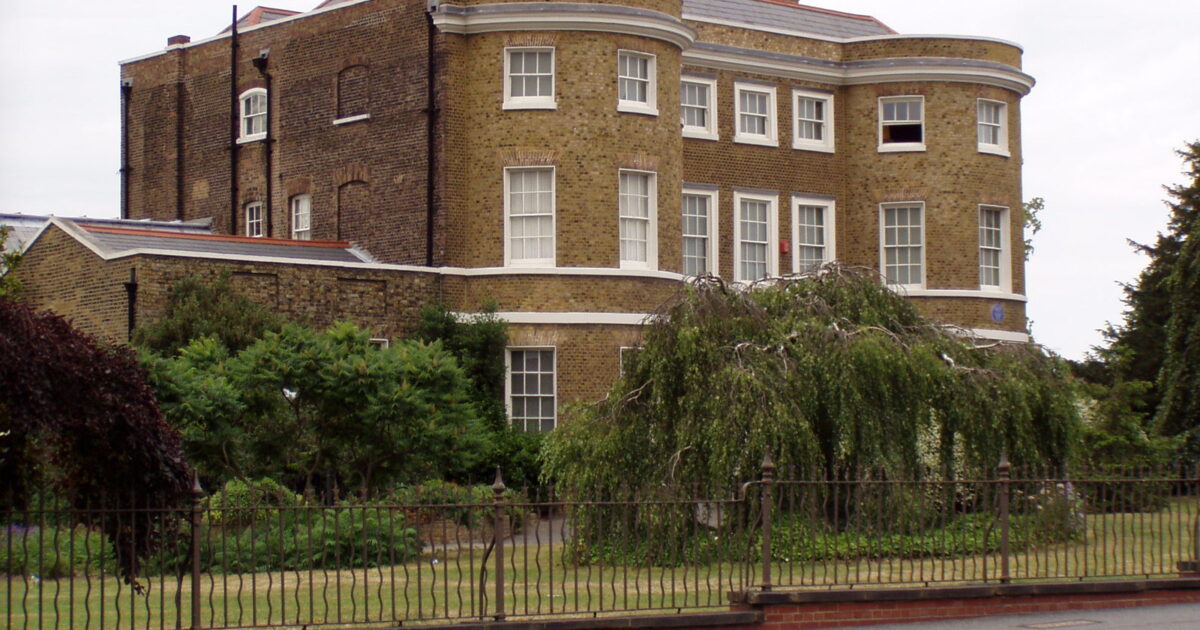 Galeria William Morris në Water House, Walthamstow, Londër