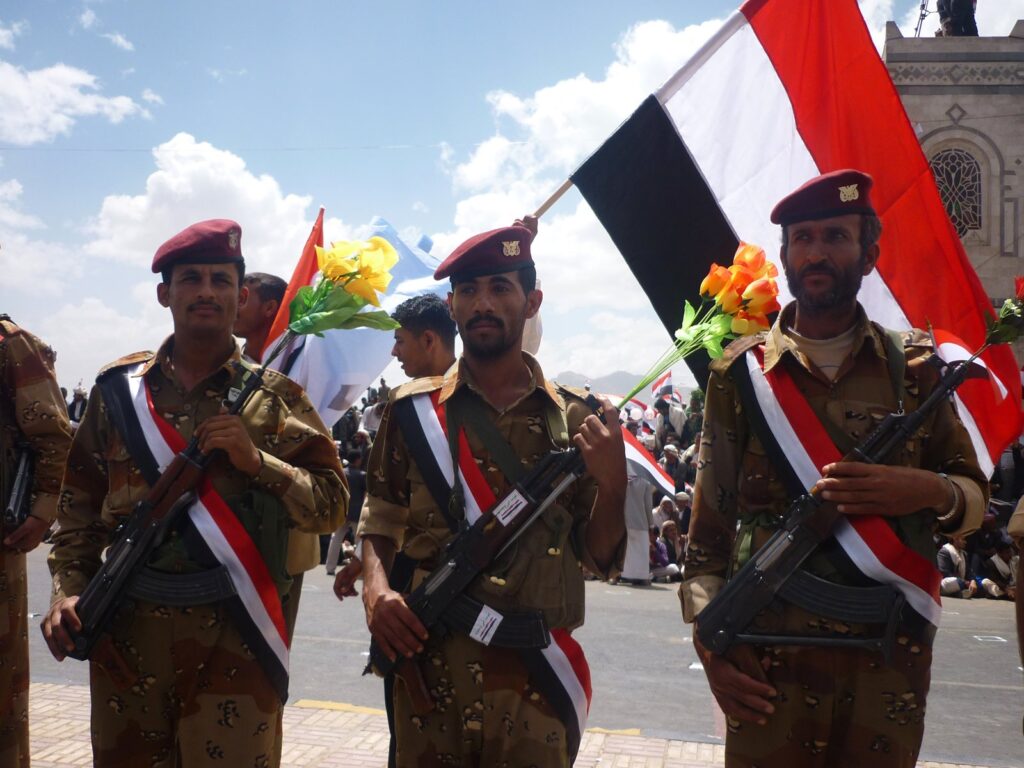 Forcat qeveritare të Jemenit zmbrapsin sulmin e Huthi ve pranë rrugës vitale Aden Taiz Lahj