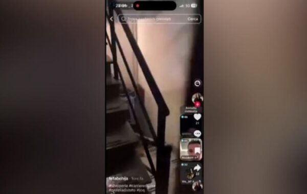 Gjejnë përgjues në qeli, shqiptarët përleshen
