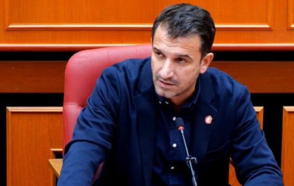 Transferimi në burgun e Fierit,