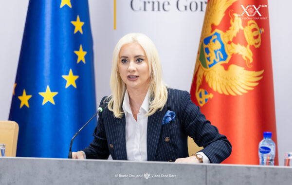 KA PËRMBUSHUR TË GJITHA KRITERET