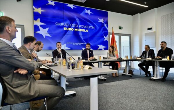 MILLATOVIQ: TRE PYETJE KYÇE PËR “EURO