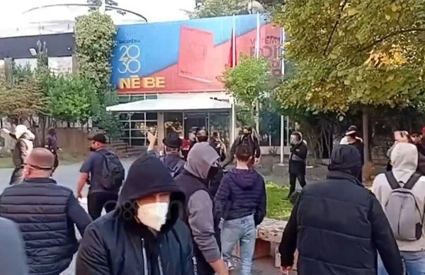 një skenar ndërkombëtar