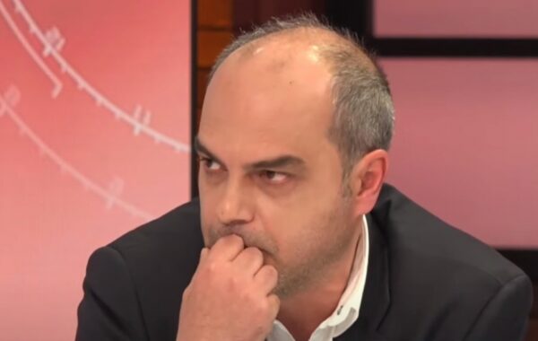 në BE