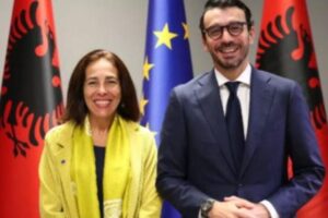 ambasadorja e