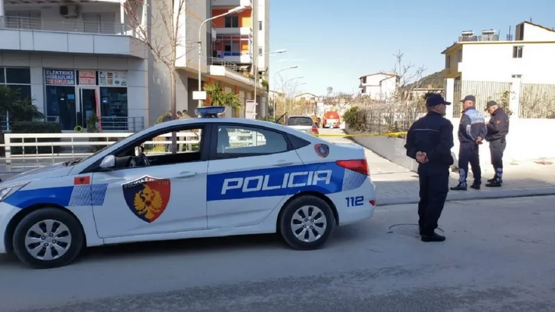 Mesazhet kërcënuese në disa institucione  policia  Nuk është evidentuar asnjë lëndë shpërthyese
