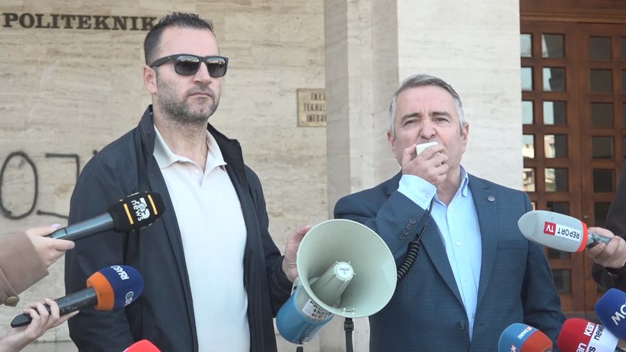 në të gjitha universitetet publike