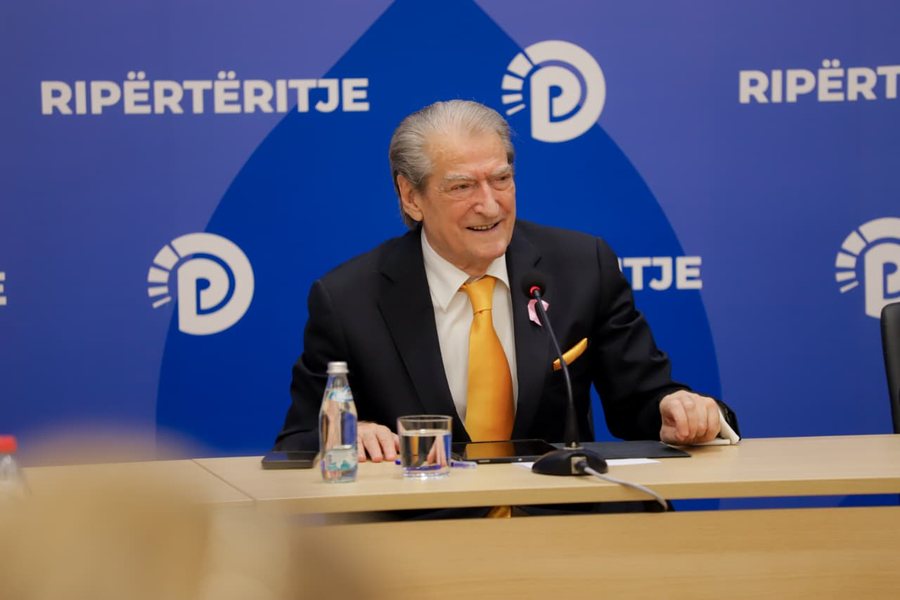 se dita e llogarisë po