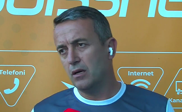 Skënderbeu  trajneri Ahmataj  Të qëndrojmë me këmbë në tokë