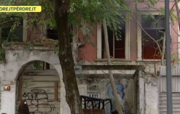 pranë Ministrisë së Arsimit