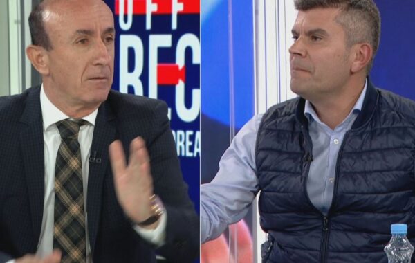 me dhunë, por me
