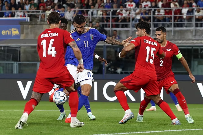 Italia nuk e llogarit Turqinë  Franca përmbys Belgjikën