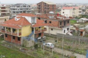 ndërtimeve pa leje që nuk