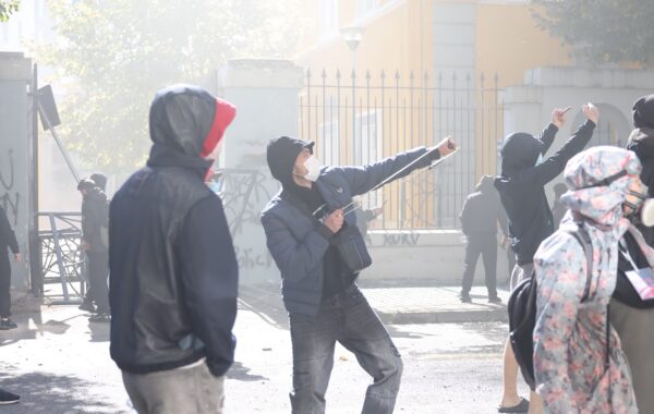 Tirana në kaos! Deputetët sot në