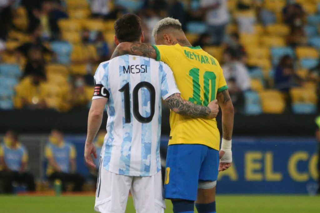 Neymar nderon Messin  E gjithë bota të falënderon për gjithçka që ke bërë për futbollin
