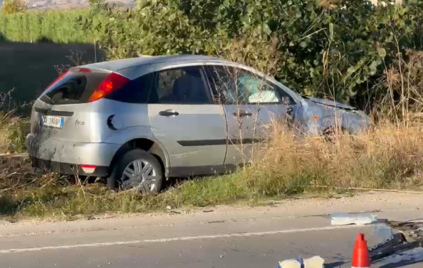 E rëndë në Korçë! Polici përplas