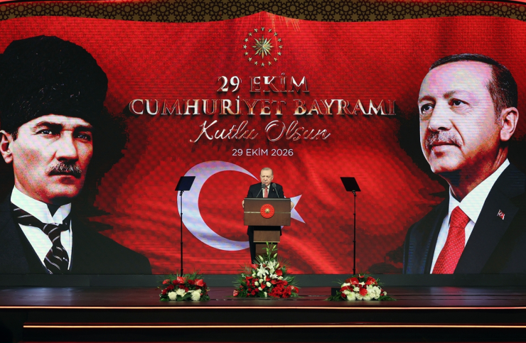 Erdogan shpall synimin në 103 vjetorin e Republikës  Me solidaritet dhe vëllazëri  drejt  Shekullit turk 