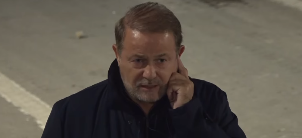 Deputeti i PD së  Gjin Gjoni  Jemi në mbështetje të studentëve dhe gjimnazistëve  policia po ushtron dhunë