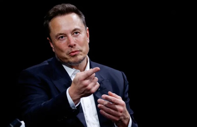 Musk shqyrton bashkimin mega korporativ mes SpaceX dhe Tesla me vlerë mbi 3 5 trilionë dollarë