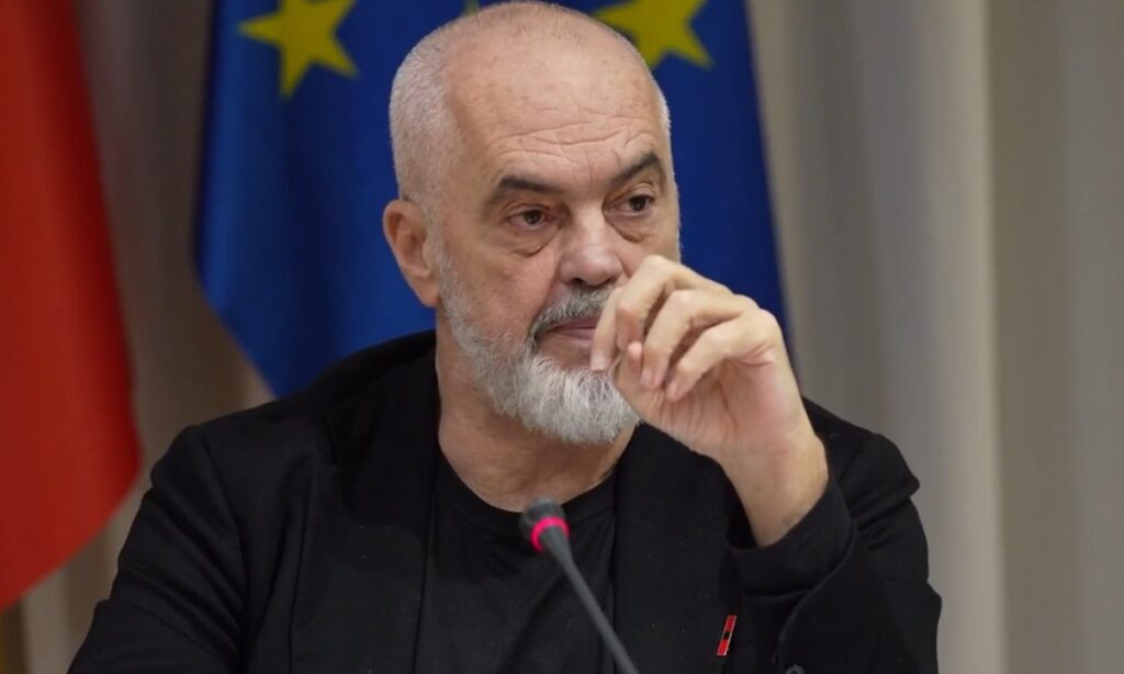 Rama  Nga viti i ardhshëm  fëmijët do të qëndrojnë në shkollë deri në orën 17 00