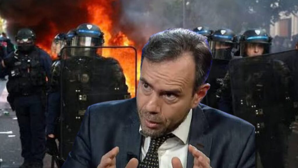 Protestat në Francë  Burimi  Qeveria  kafshë e plagosur