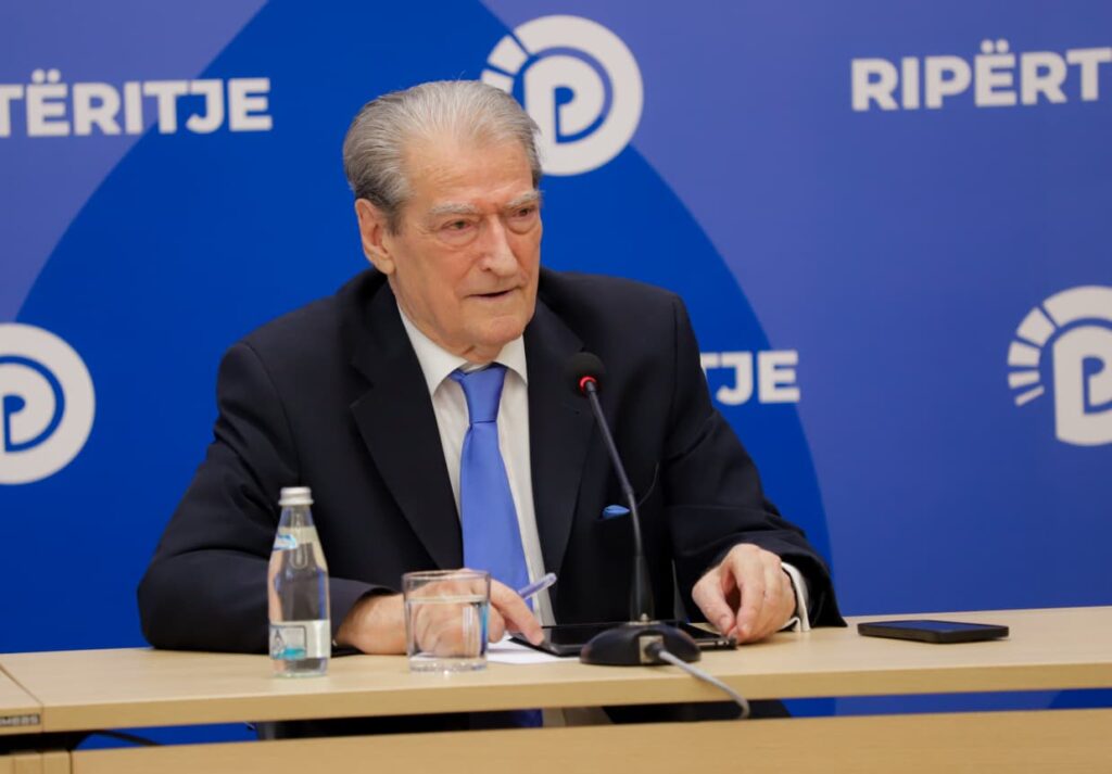 Berisha kundër ligjit për guvernatorin e Bankës së Shqipërisë  Rama po e bën për veten e tij