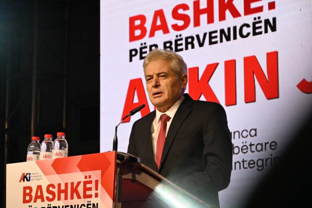 Ahmeti në tubimin përmbyllës në Bërvenicë  Vota e gabuar vret të ardhmen  mbështetje për Jahijin