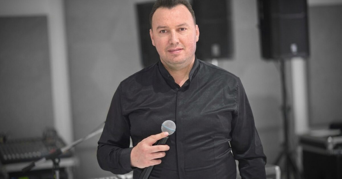 vajzat e mitura
