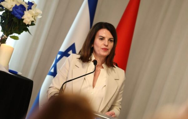në ceremoninë