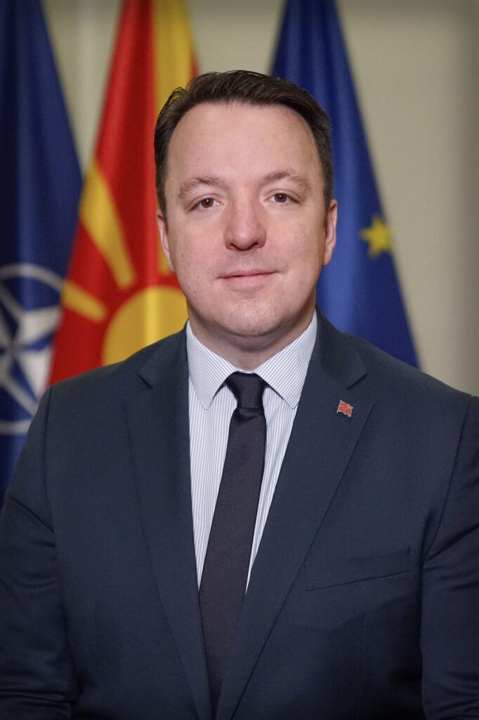 Nikoloski nga Brukseli  Investimet në infrastrukturë dhe rritja ekonomike të njohura dhe të konfirmuara nga BE ja