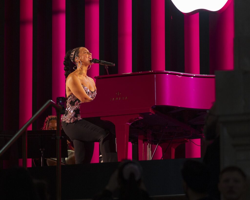 «Hell s Kitchen» i Alicia Keys gjen partner të ri  Ovation Rights blen interesat e fitimit të muzikalit