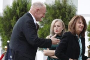 Ambasadori i ri
